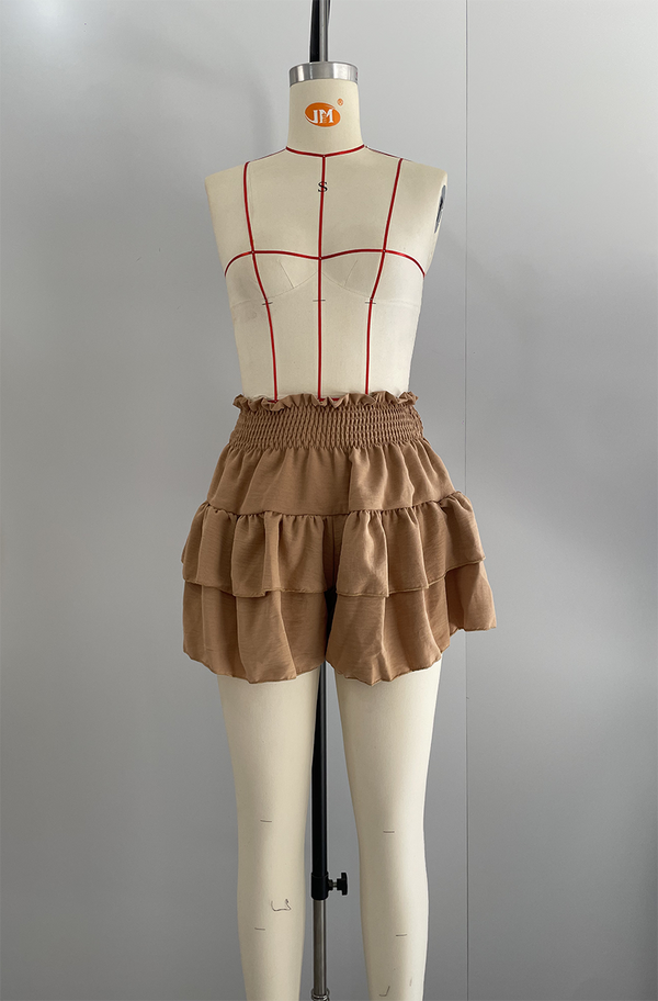 Ruffle Waist Stretch Shorts