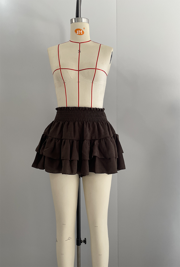 Ruffle Waist Stretch Shorts